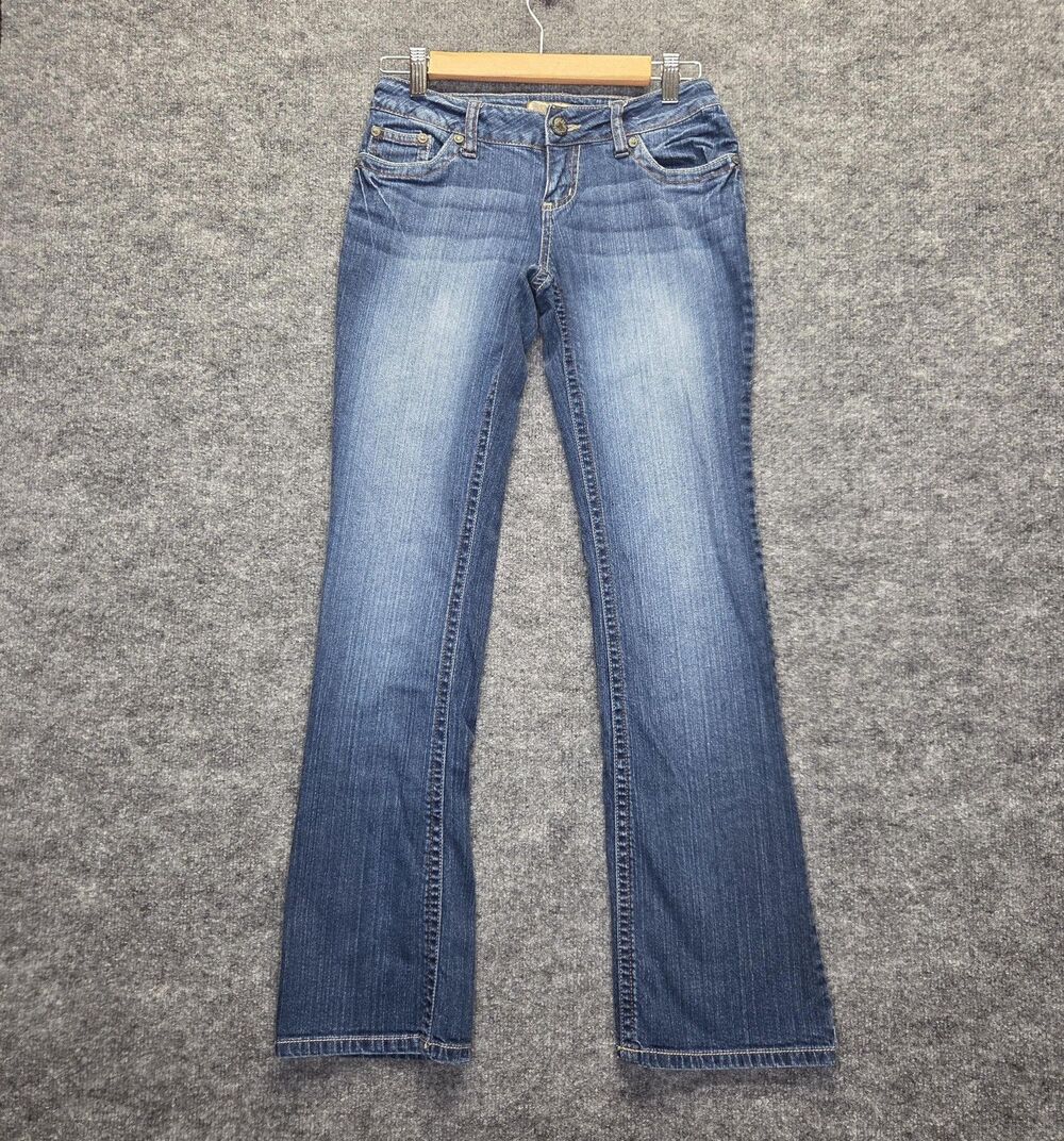 YMI Jeans Juniors 1 Blue Wash Low Rise Bootcut Embroidered Studded Stretch 27x30